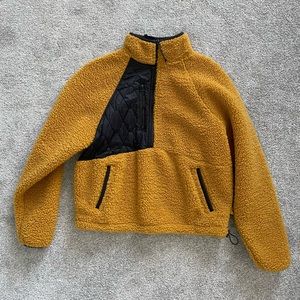 Joy Lab Quarter Zip. Size small.